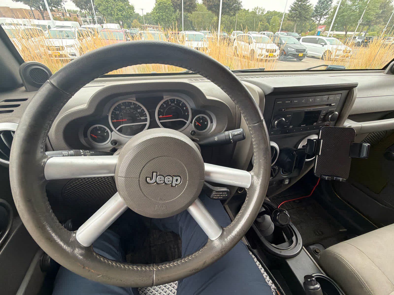 Used 2008 Jeep Wrangler Sahara AWD/4WD image 7