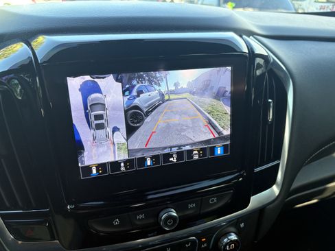 Used 2023 Chevrolet Traverse Premier w/ Redline Edition FWD image 12