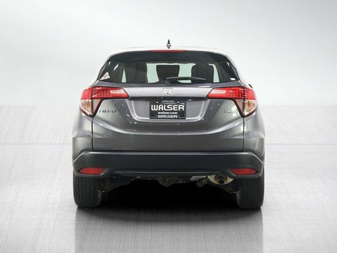 Used 2016 Honda HR-V EX image 4