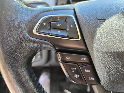 Used 2018 Ford Escape SEL AWD/4WD image 26