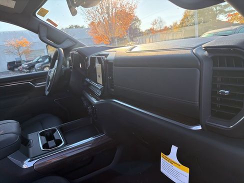 New 2026 Chevrolet Silverado 2500 LT w/ Trail Boss Package image 25