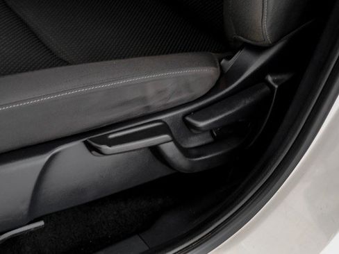 Used 2021 Honda HR-V Sport image 33