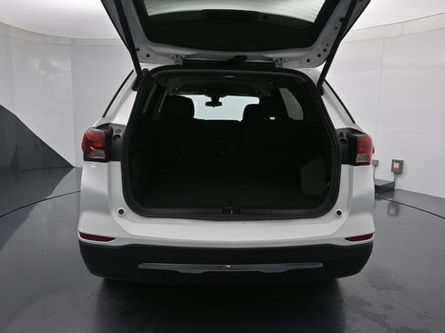 Used 2024 Chevrolet Equinox LT AWD/4WD image 24