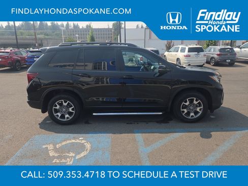 Used 2023 Honda Passport TrailSport image 6