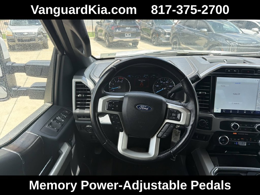 Used 2022 Ford F250 Lariat w/ Lariat Value Package AWD/4WD image 13