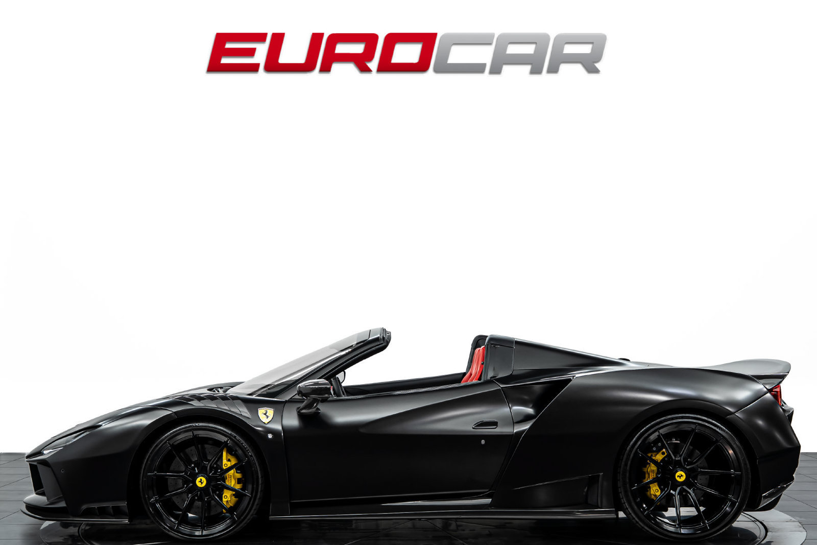 Used 2022 Ferrari F8 Tributo RWD image 2