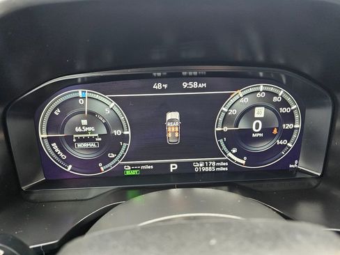 Used 2024 Mitsubishi Outlander SEL image 19