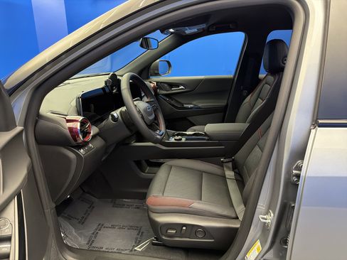 Used 2026 Chevrolet Equinox RS w/ LPO, Floor Liner Package image 12