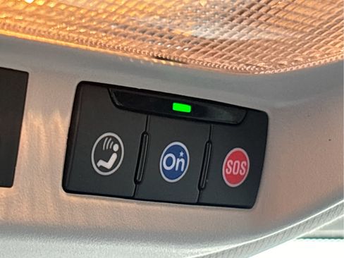 Certified 2024 Chevrolet Trax LT w/ Driver Confidence Package image 23