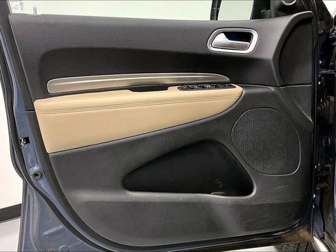 Used 2019 Dodge Durango SXT image 20