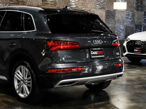 Used 2018 Audi Q5 2.0T Premium Plus w/ Premium Plus Package AWD/4WD image 14