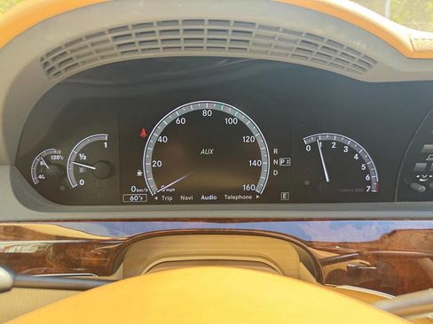 Used 2012 Mercedes-Benz S 550 4MATIC image 21