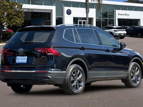 Used 2023 Volkswagen Tiguan SE w/ Panoramic Sunroof Package AWD/4WD image 4
