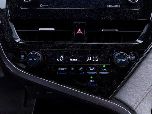 Used 2023 Toyota Camry LE image 23