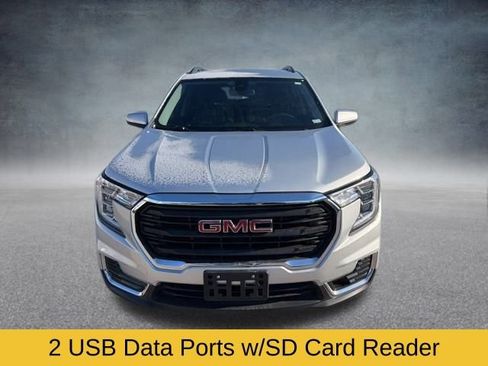 Used 2022 GMC Terrain SLE w/ Driver Convenience Package image 10