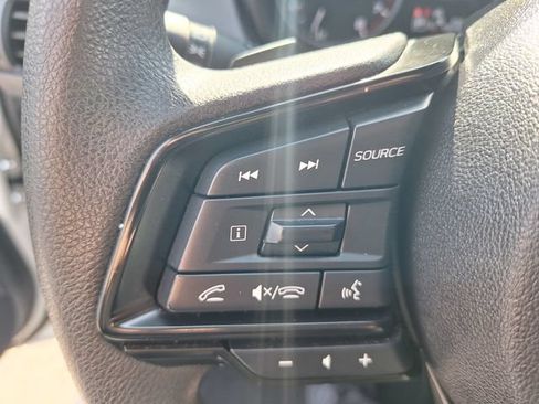 Used 2025 Subaru Crosstrek 2.5i Premium AWD/4WD image 20