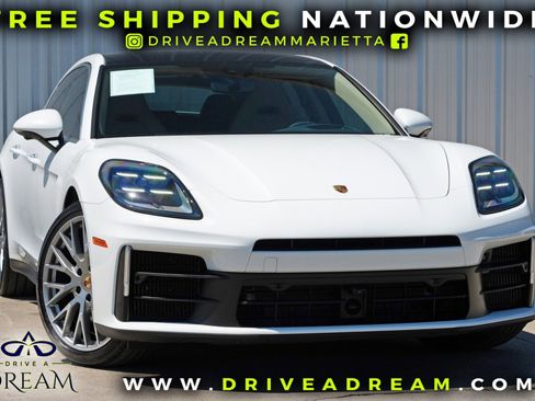 Used 2024 Porsche Panamera 4 image 2