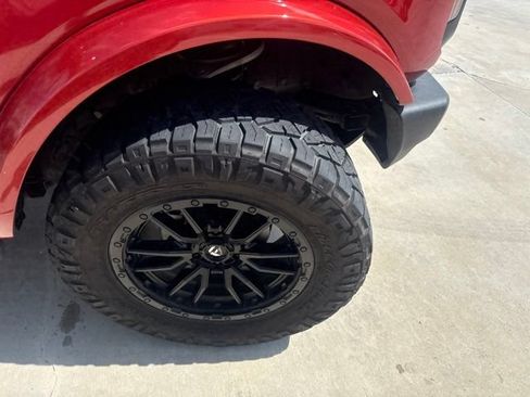 Used 2023 Ford Bronco Outer Banks AWD/4WD image 10