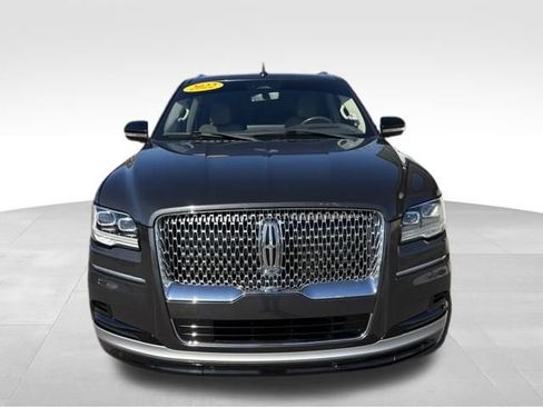 Used 2022 Lincoln Navigator Reserve image 7