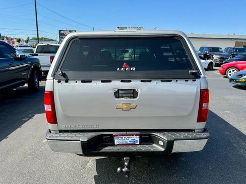 Used 2008 Chevrolet Silverado 1500 W/T RWD image 4