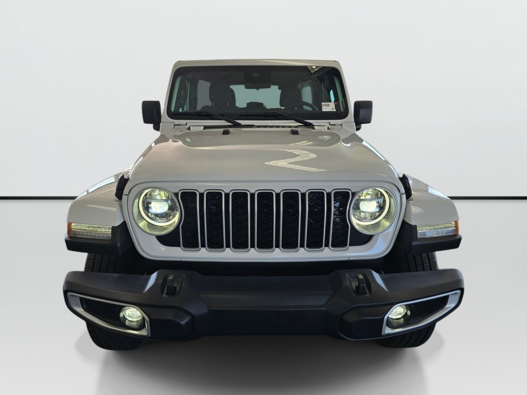 Used 2025 Jeep Wrangler Unlimited Sahara AWD/4WD image 8