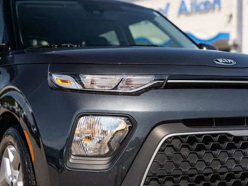 Used 2021 Kia Soul S FWD image 10