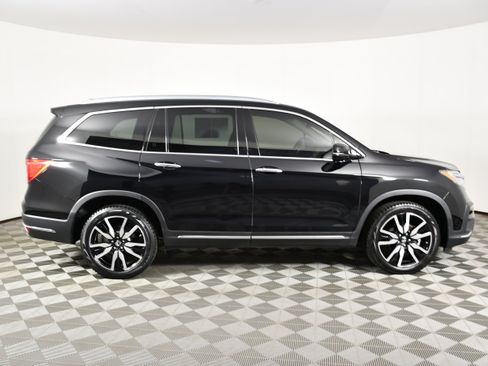 Used 2020 Honda Pilot Touring image 5