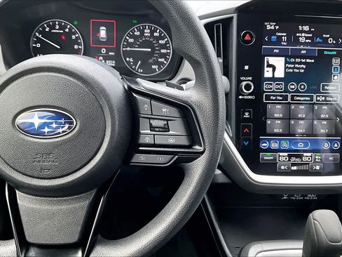Used 2024 Subaru Crosstrek 2.0i Premium w/ Crosstrek Mirror Package image 26
