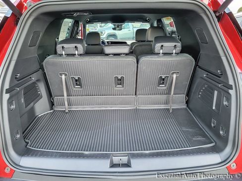 New 2026 Chevrolet Traverse LT w/ Midnight/Sport Edition image 17