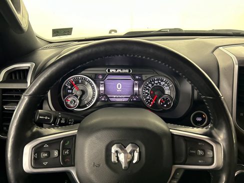 Used 2020 RAM 1500 Big Horn AWD/4WD image 14