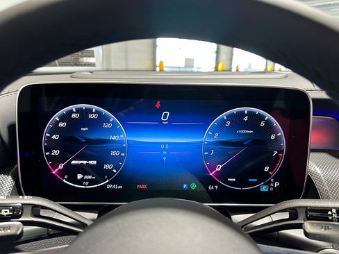 New 2026 Mercedes-Benz GLC 43 AMG 4MATIC image 9