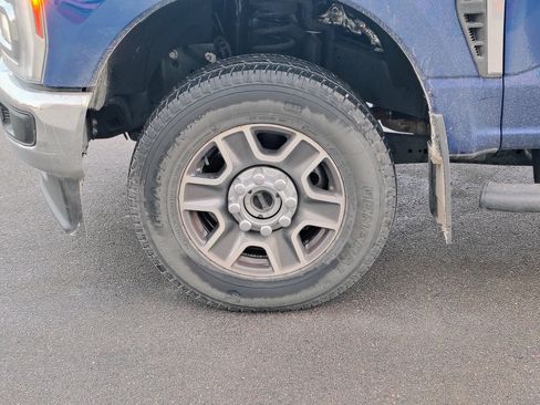 Used 2026 Ford F350 Lariat image 10