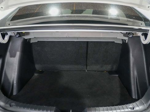 Used 2019 Toyota Yaris L FWD image 20
