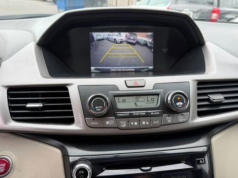 Used 2016 Honda Odyssey EX image 38