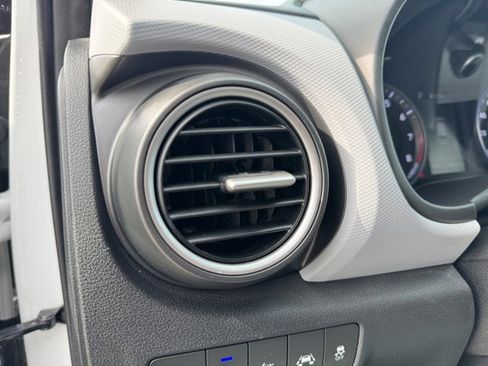 Used 2020 Hyundai Kona Ultimate image 22