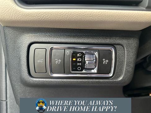 New 2026 Lincoln Corsair Premiere w/ Towing Package image 22