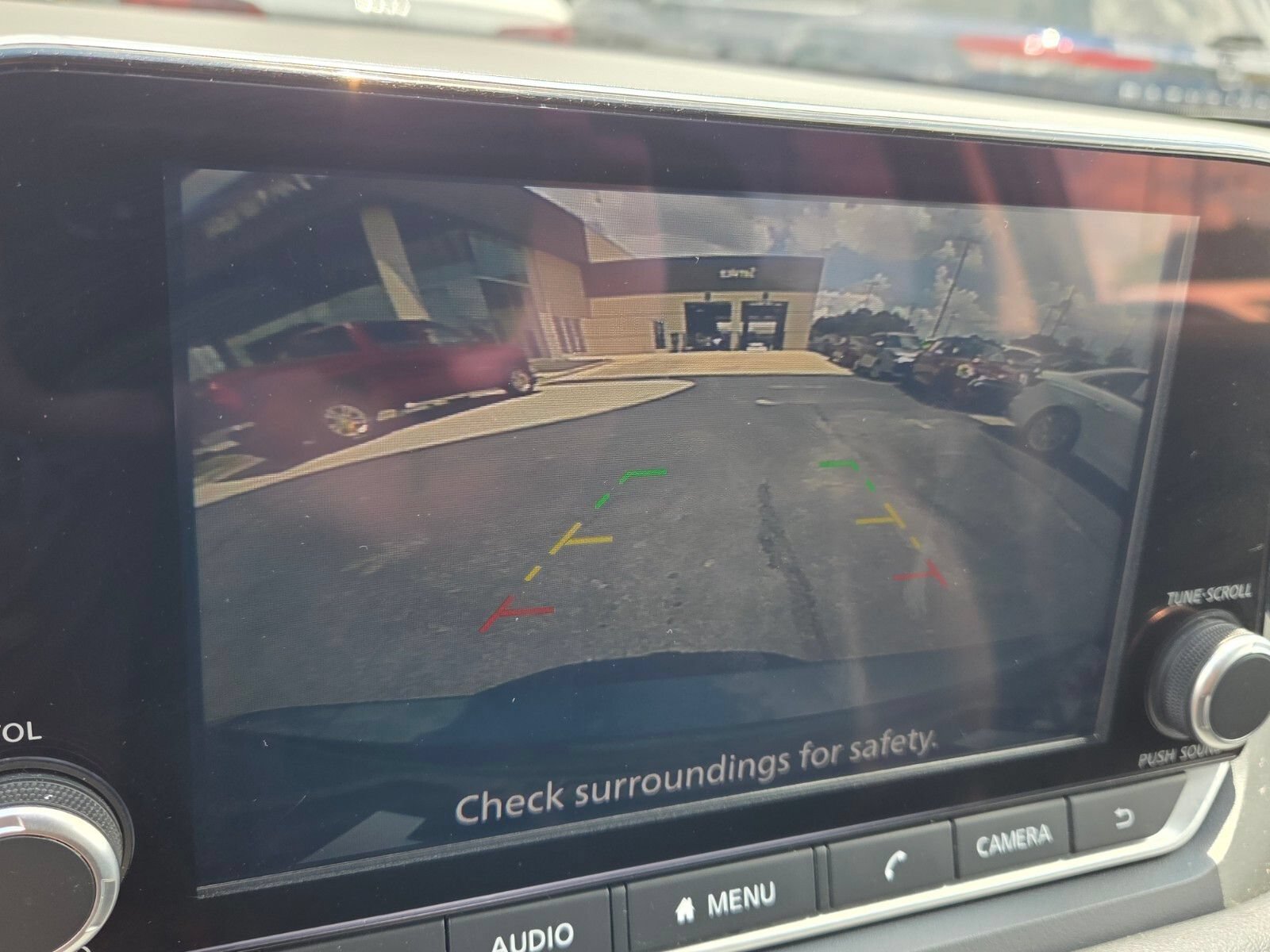 Used 2025 Nissan Rogue SV FWD image 20