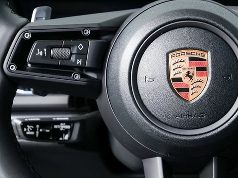 New 2026 Porsche Panamera image 11