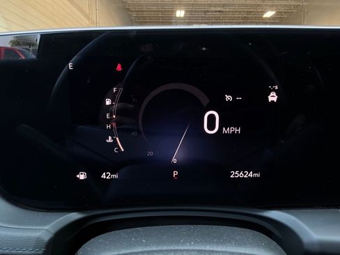 Used 2025 Buick Encore GX Preferred FWD image 36
