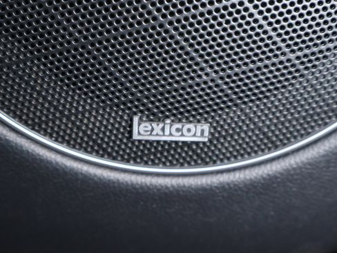 Used 2024 Genesis GV70 3.5T Sport w/ Sport Prestige Package image 10