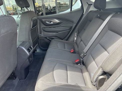 Used 2024 GMC Terrain SLE w/ Elevation Edition AWD/4WD image 15