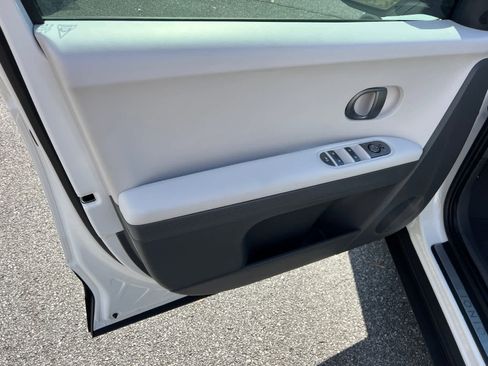 New 2026 Hyundai Ioniq 5 SEL image 10