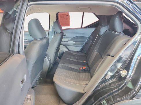 Certified 2024 Nissan Kicks SV image 24