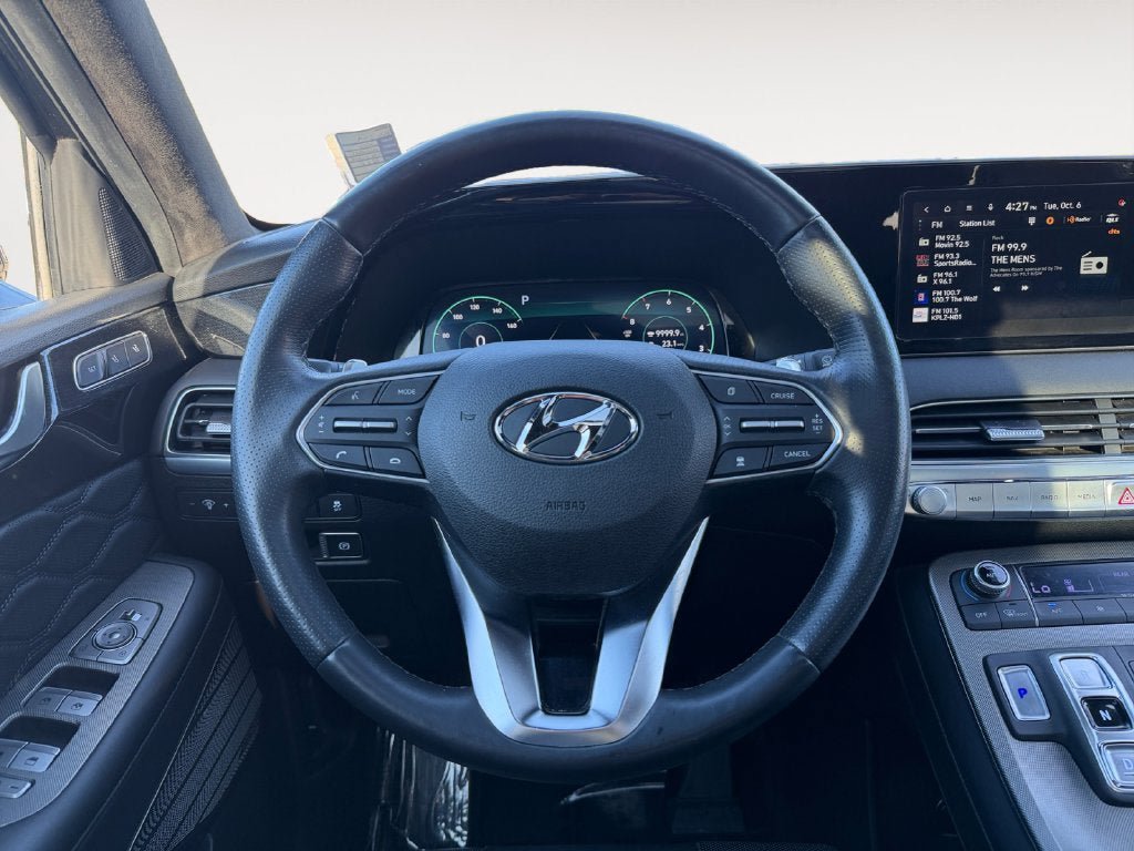 Used 2022 Hyundai Palisade Calligraphy w/ Winter Package AWD/4WD image 14