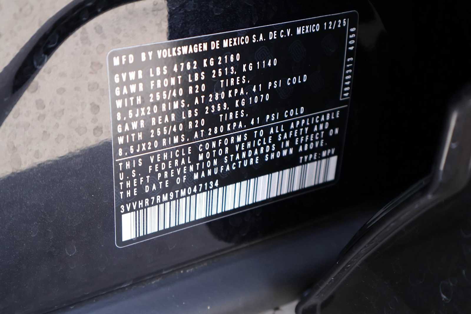 Used 2026 Volkswagen Tiguan SE R-Line FWD image 21