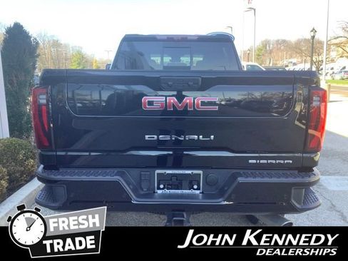 Used 2025 GMC Sierra 2500 Denali w/ Denali Reserve Package image 4