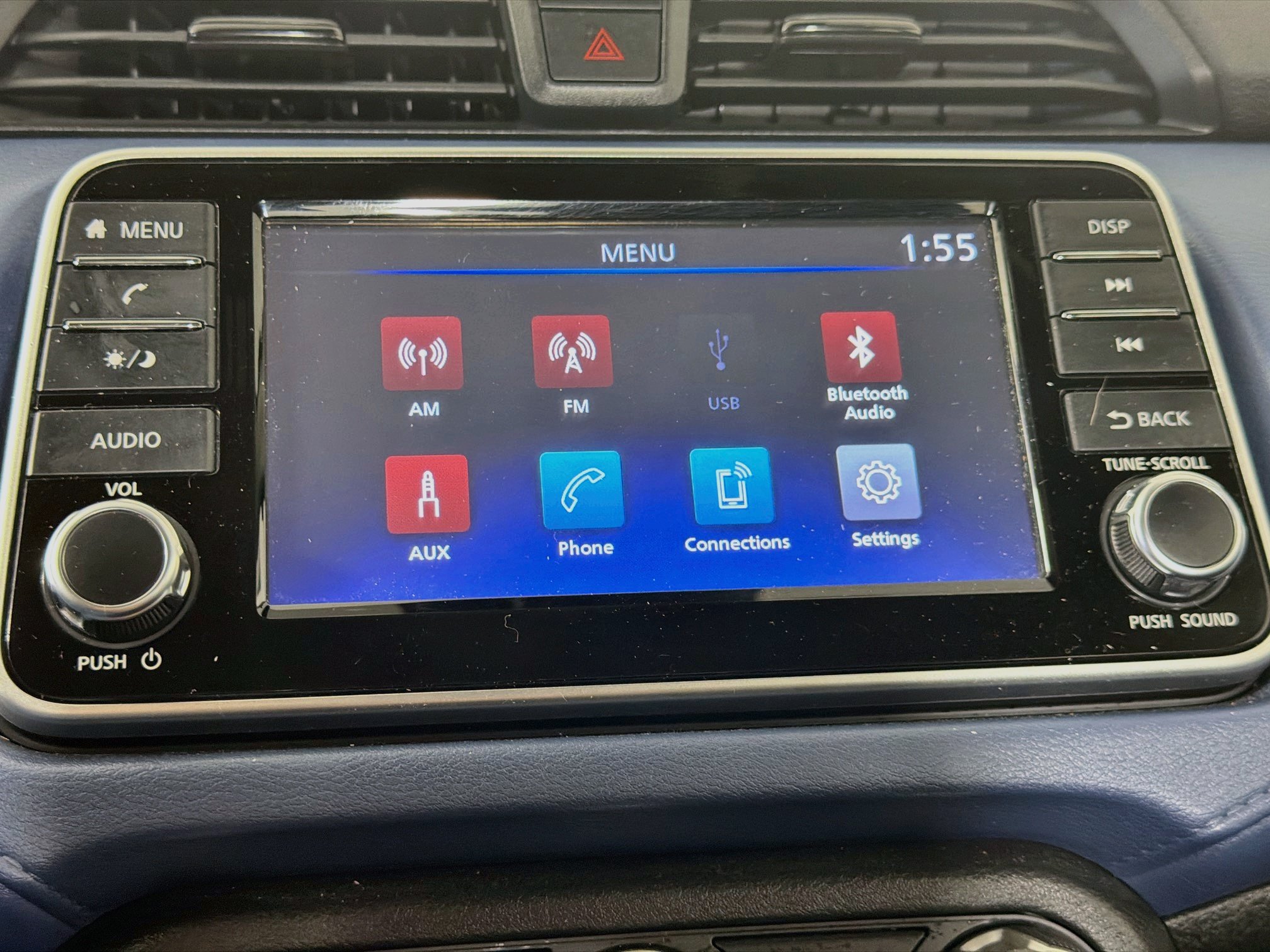 Used 2025 Nissan Versa SV FWD image 21
