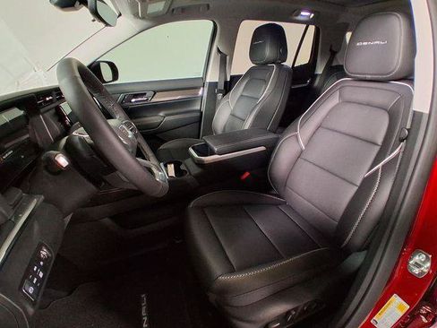 New 2026 GMC Terrain Denali AWD/4WD image 10