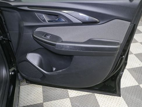 Used 2021 Chevrolet TrailBlazer LT w/ Convenience Package image 20