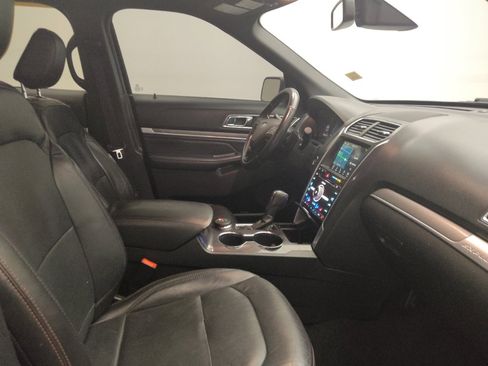 Used 2018 Ford Explorer Sport AWD/4WD image 21